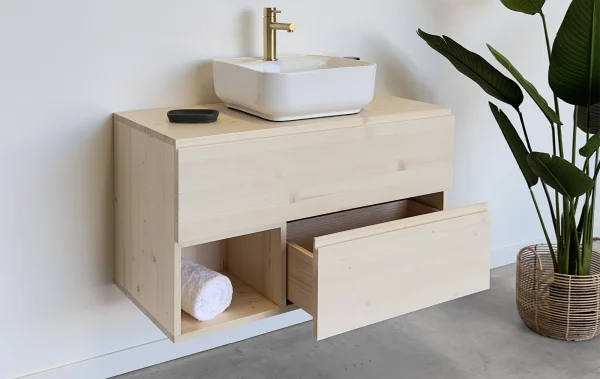 mueble de baño de madera maciza de abeto con nudos de 90cm con 2 cajones. Suspendido a pared y apto para zonas húmedas.