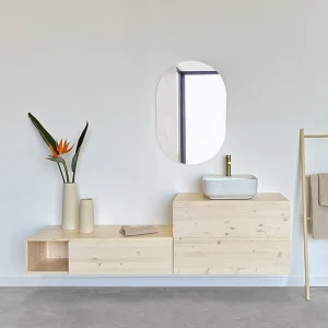 Mueble de baño de madera maciza natural suspendido de 180cm con 3 cajones. Madera con nudos y color natural. Estilo nórdico. Se fabrica a medida.