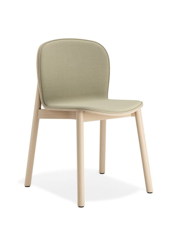 silla de madera maciza con tapizado interior de diseño color natural