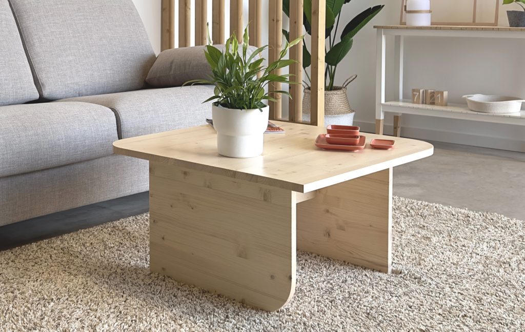 mesa de centro de madera color natural estilo escandinavo