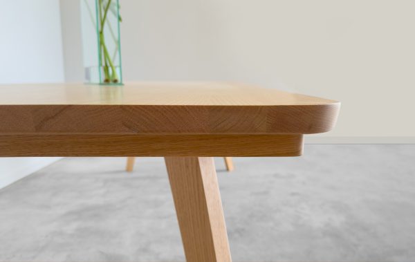 mesa roble de diseño escandinavo color natural a medida